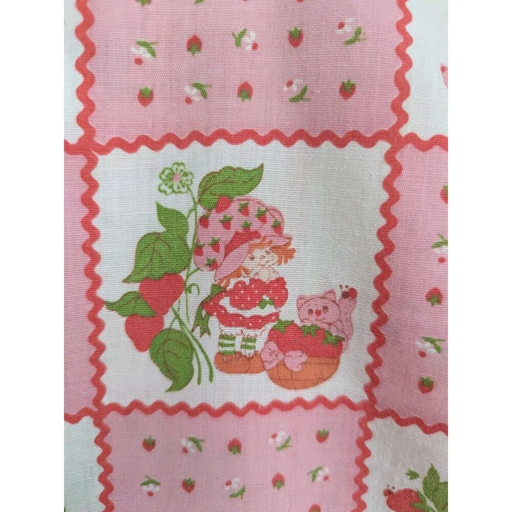 Vintage Handmade Strawberry Shortcake Fabric Pillowcase Zip Sleepover Pockets